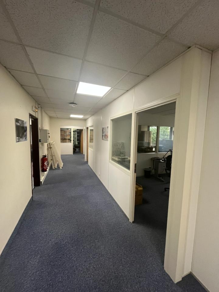Bureau Orsay 786m² Location bureau Orsay Essonne OLBUR2424985 12